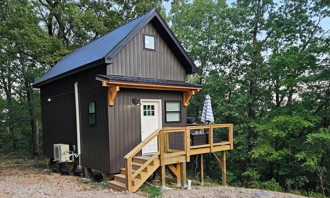 Lampe Casa | Pine Ridge Tiny Cabin