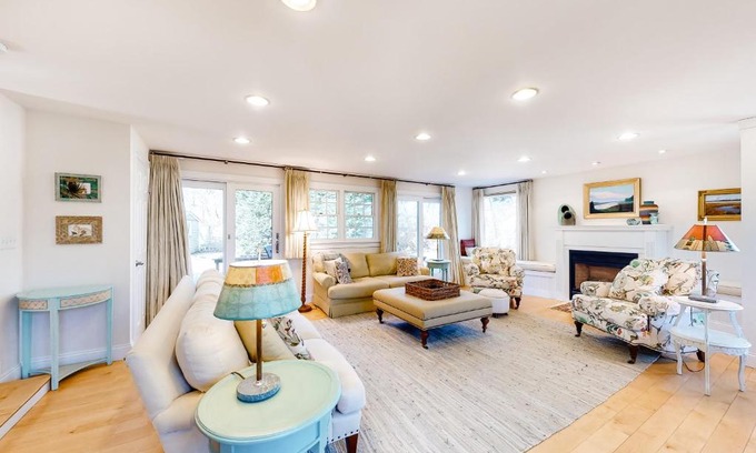 Edgartown Casa | Pine Street Haven