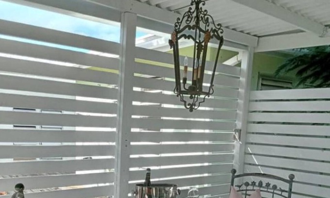 Long Bay Hills Cabaña | Pineapple Cottage - Caribbean Romantic vibes