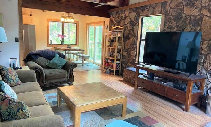 Cold Springs Casa | Pinecrest Escape Summ