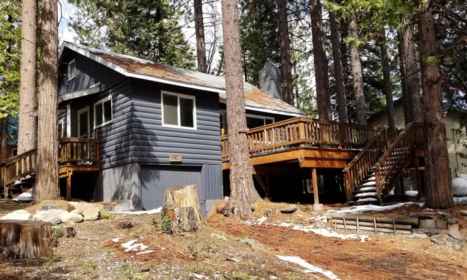 Cold Springs Cabina | PinecrestAreaRentals #20 Adorable Cabin!