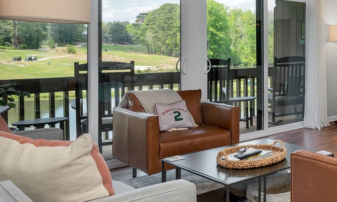 Pinehurst Condominio | PINEHURST GOLF FRONT MODERN Condo. 2bd, 2bth Best golf views, close to clubhouse