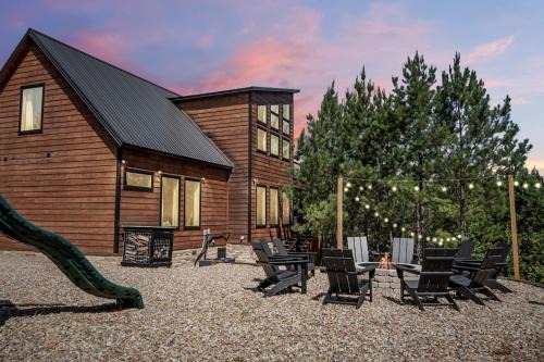 Broken Bow Casa | Pines and Recreation