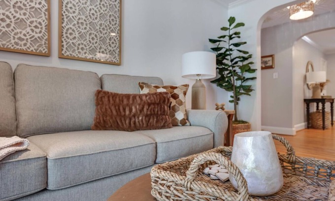 Southwest Raleigh Casa | Pineview Place - Hayes Barton ITB, private outdoor oasis