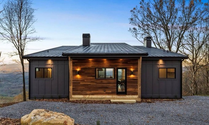 Ellijay Cabina | Pinhoti Summit- Luxury Mountain Retreat