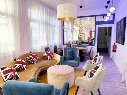 Whitechapel Casa | Pink Door Guesthouse
