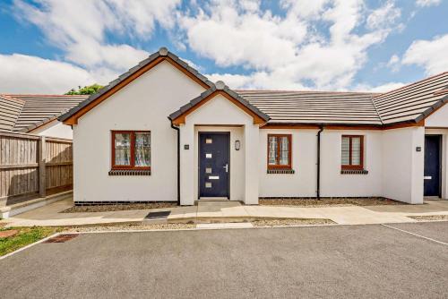 Templeton Casa | Pink Puffin Cottage