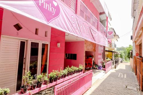 Ngaglik Casa | Pinky Guest House Syariah Kota Batu