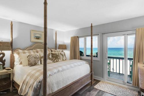 Sunnyside Casa | Pinnacle Port #115A by Book That Condo