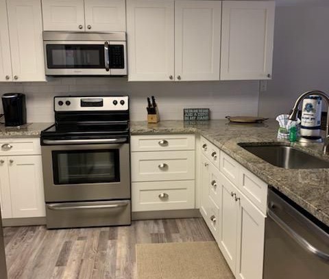 Sunnyside Condominio | Pinnacle Port Vacation Rentals- C2 building, 2 bdr. 2 bath Ground Floor, Gulf Front condo!