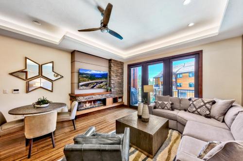 Lakeside Park Apartamento | Pinnacle Stateline Resort BBQ Hot Tub Pool Zalanta 214