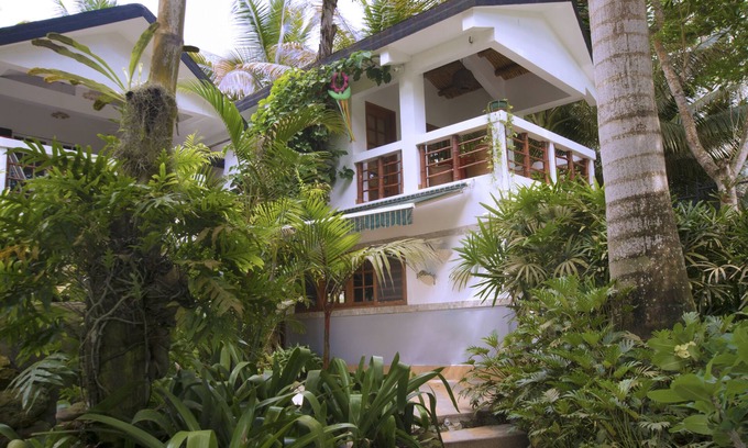 Comuna San José Casa | La Casa de Pio Pio - La Gallera
