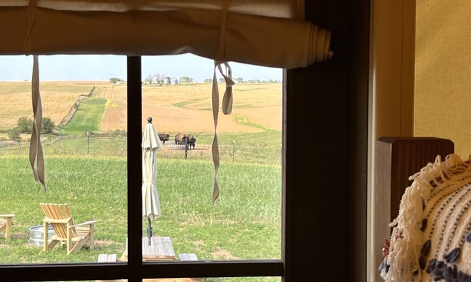 Poweshiek County Cabina | Pioneer's Dream*1883*Covered Wagon~NO Cleaning Fee