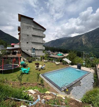 Manali Hotel | Pirates Resort Centeral Heated with Mountain View & Swimming Pool #Free Pick from Volvo Bus Stand