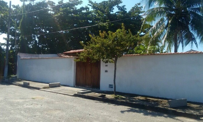 Piratininga Apartamento | Piratininga between the Lagoon and the Sea.