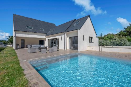 La Turballe Casa | Piscine - 10 personnes - 100m de la plage