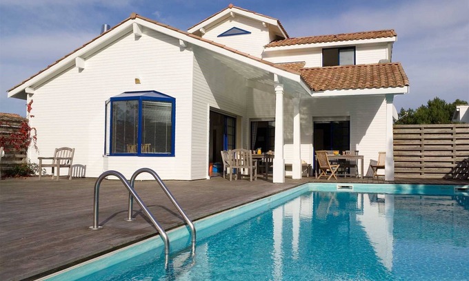 Moliets-et-Maa Villa | Villa charmante avec piscine privée | Jouez au golf à Moliets