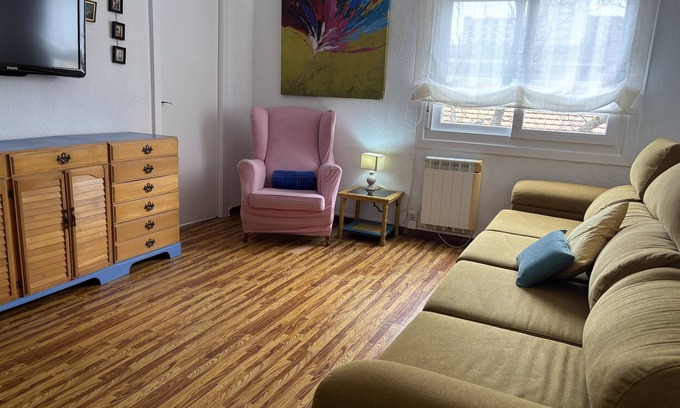 Delicias Apartamento | Piso acogedor Ciudad Jardin , cerca de la universidad y del Hospital Clínico