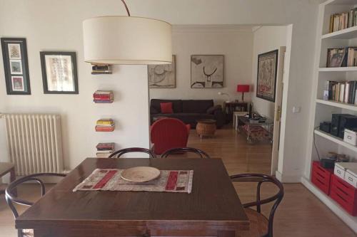 Figueres Apartamento | Piso con vistas a la Rambla de Figueres