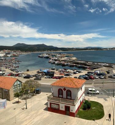 Dean Pequeno Apartamento | Piso en el malecón de Riveira con vistas a las Rias Baixas. Ideal para familias. 140m