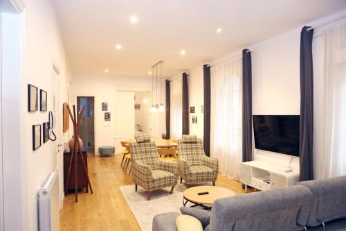 San Francisco Apartamento | PISO EXCLUSIVO FRENTE AL CASCO VIEJO CON PARKING GRATIs