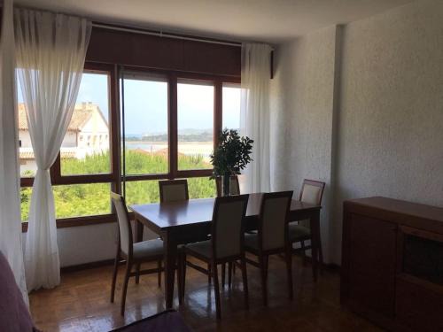 San Vicente de la Barquera Apartamento | Piso familiar de 3 hab con Espectaculares vistas