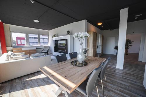 Cham Apartamento | Pit Stop Apartments