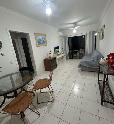 Pitangueiras Apartamento | Pitangueiras 100 m da praia 2vagas de garagem e serviço de praia