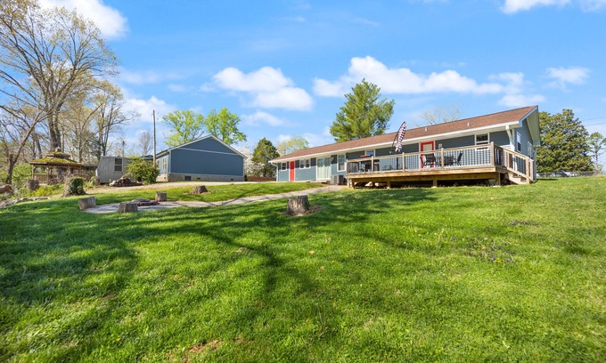 Somerset Casa | Pitman Creek Overlook