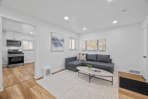 Millvale Apartamento | Pittsburgh Millvale Modern and Cozy 1 Bedroom Apartment with Parking