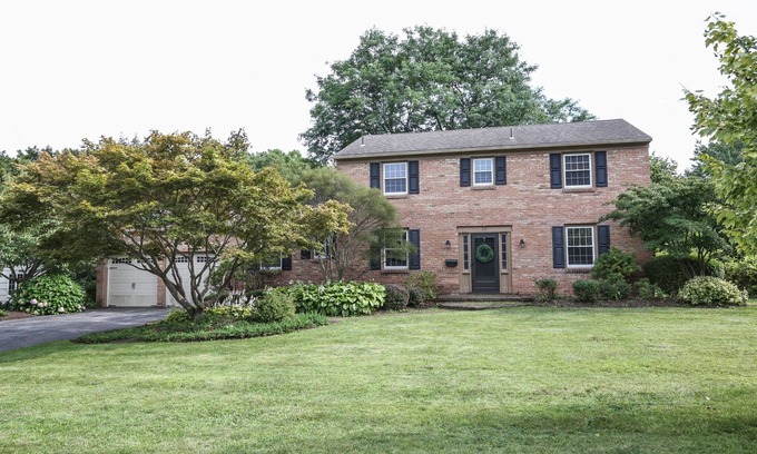 Pittsford Casa | Pittsford Village Home. A pie de todo Restaurantes, tiendas, Canal Trail, YMCA