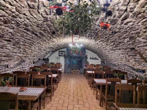 Detva Casa | Pivnica a Penzion pri studni