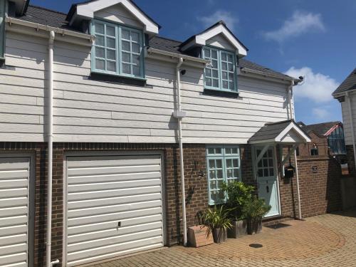 Eastbourne City Centre Casa | Pixie Cottage