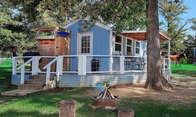 Centerville Apartamento | Pixie's Porch Tiny Home