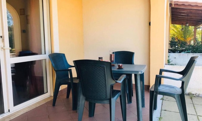 Pizzo Apartamento | Pizzo Beach Club 86G One Bedroom House
