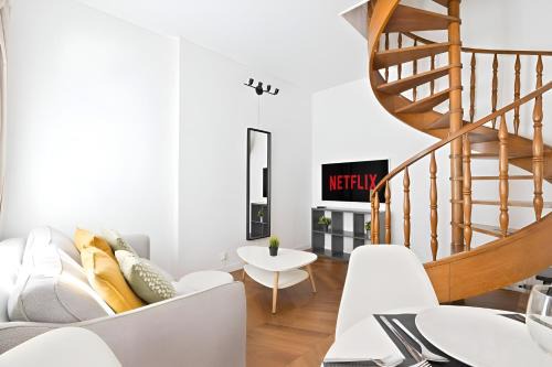 Quartier de la Place-Vendome Apartamento | Place de la Concorde Luxurious Apartment-2BR-6P-Free Netflix
