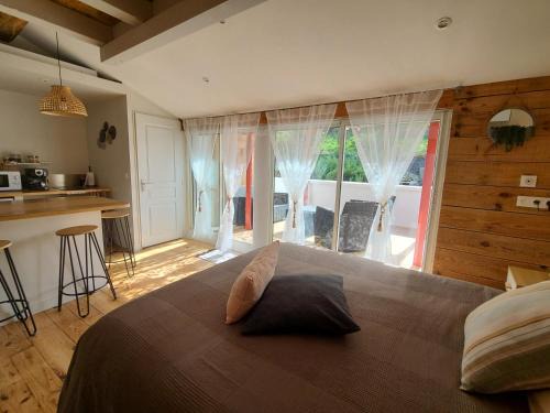 Saint-Jean-Pied-de-Port Casa | Plan B