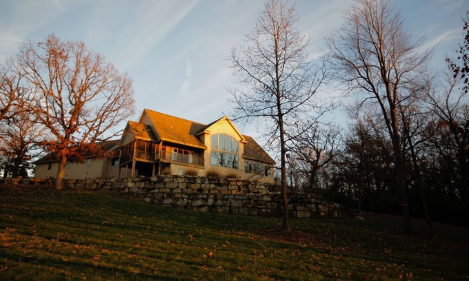 Deerfield Casa | Planifique su reunión familiar de otoño ahora en el hermoso centro sur de Wisconsin