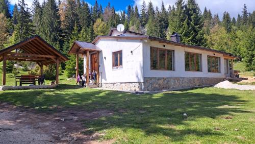 Sumece Chalet De Esquí | Planinska kuća Bajni