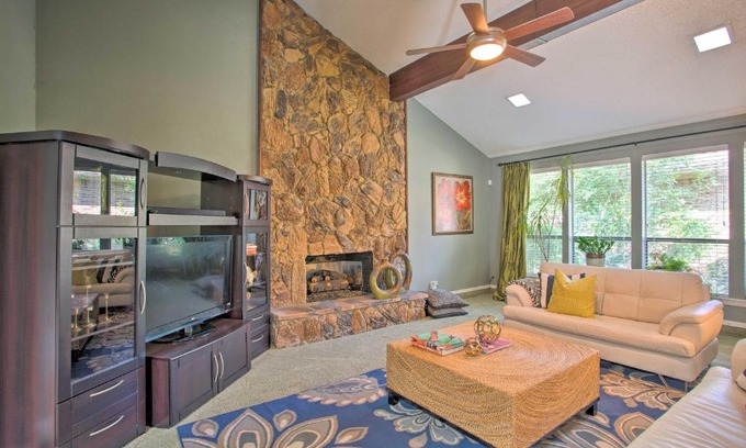 Plano Casa | Plano Home with Patio-17Min to Crayola Experience