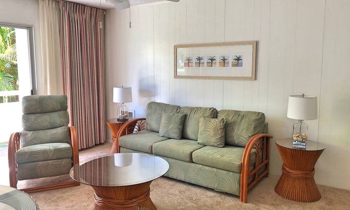 Kapaa Condominio | Plantation Hale Garden 1 Bdm with AC, 3 Pools, 3 Hot Tubs!