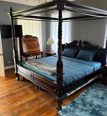 Reading Casa | Plantation Suite