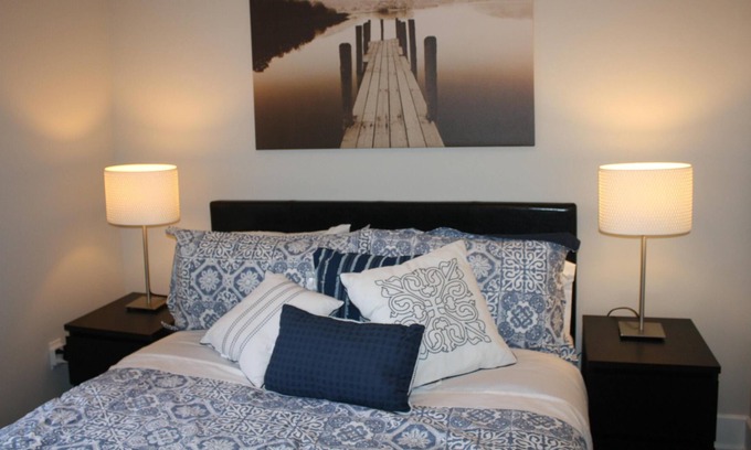 La Petite-Patrie Apartamento | MESETA / CENTRAL, MAGNÍFICO 8 DORMITORIOS, DUERME 20