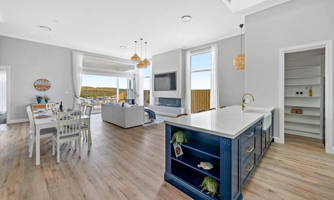 Catherine Hill Bay Casa | Playa Azul-Beach house on Catherine Hill Bay and Moonee beach