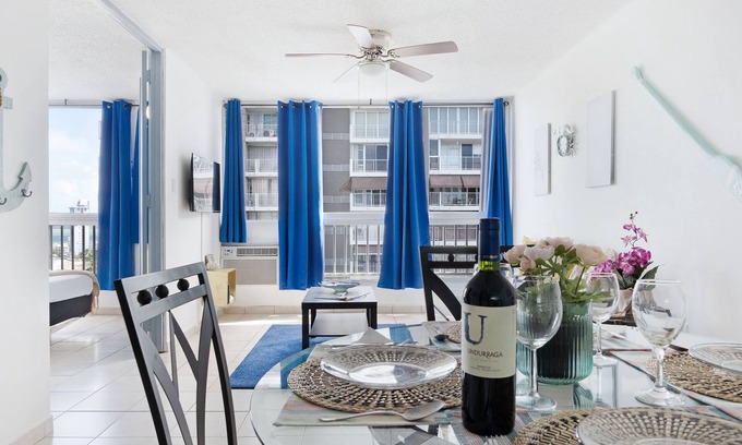 Isla Verde Apartamento | Playa Escondida 1BDR Oceanview P Parking