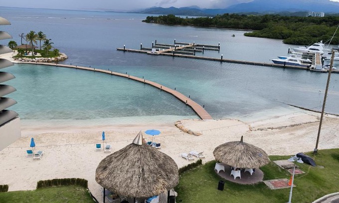 Maria Chiquita Apartamento | Playa Escondida: Confort y relax en el Caribe