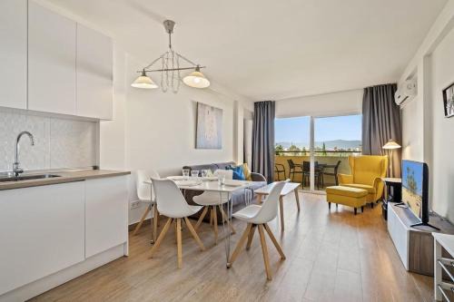 Torremolinos Apartamento | Playa Flores
