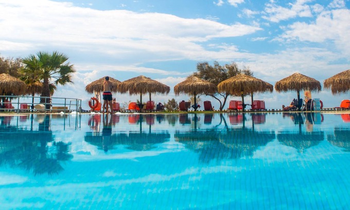 Plaka Hotel | Plaza Beach Hotel