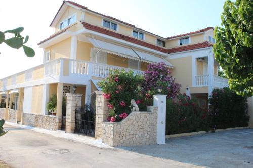 Laganas Apartamento | Plazz Korali
