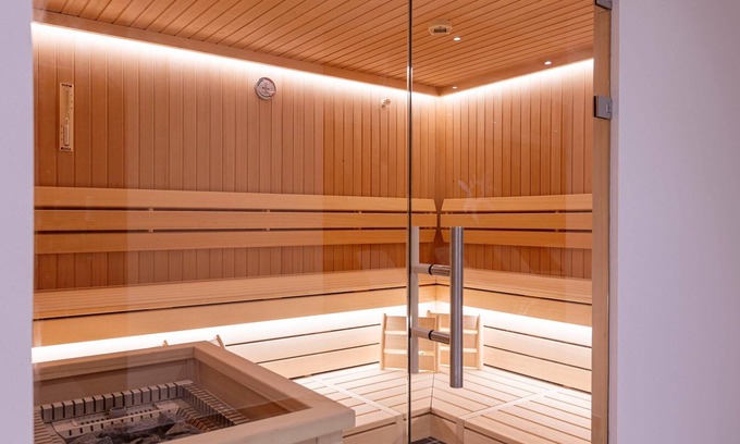 Paß Thurn Apartamento | Agradable apartamento con sauna compartida.